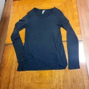 Banana Republic Long Sleeve Black T-shirt
